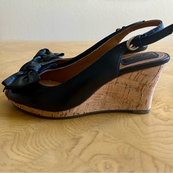 New Clarks Bendable Bow Black Leather Cork Wedge Slingback Sandals Size 5 - Picture 3 of 12